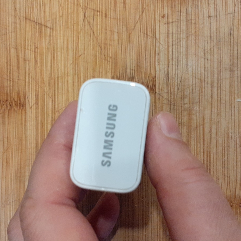 Samsung USB adapter - Picture 3 of 4